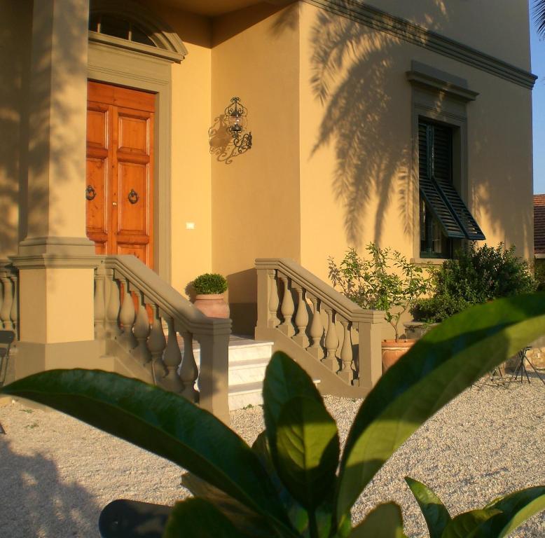 Villa Le Luci Кастаньєто-Кардуччі Екстер'єр фото